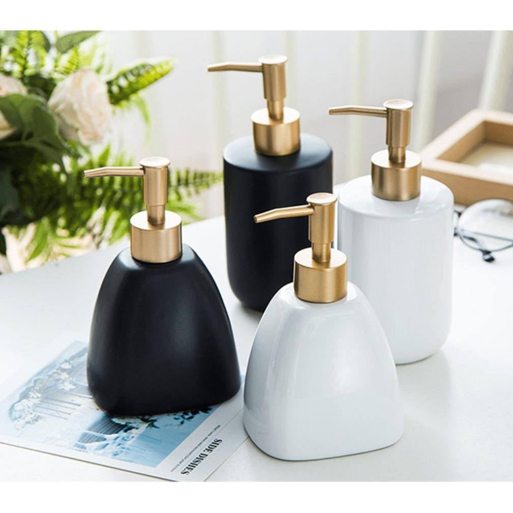 Bình xịt đựng sữa tắm, dầu gội, dầu xả, nước rửa tay,...bằng gốm sứ Bát Tràng