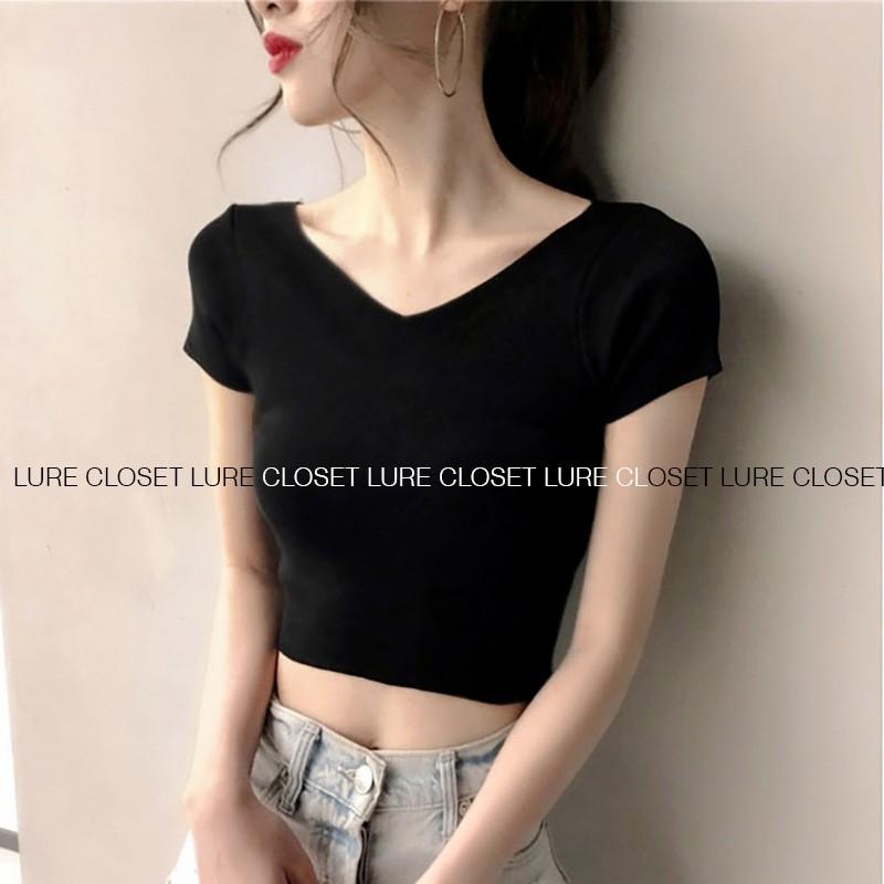 Áo Thun croptop cổ hình trái tim