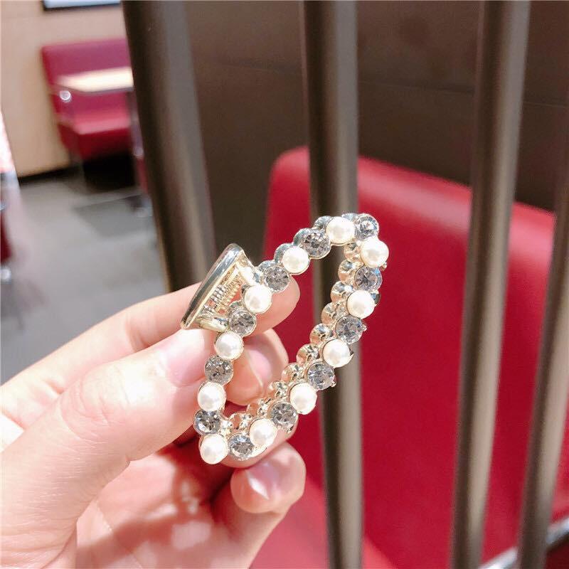 Kẹp tóc ngọc trai nhân tạo