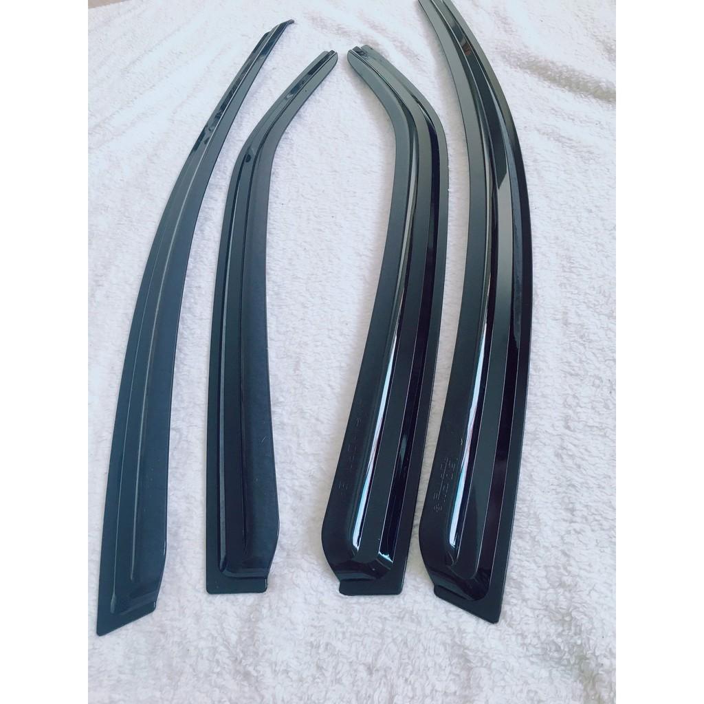 Vè che mưa đen xe Daewoo Nubira hàng Hàn Quốc chất liệu dày, có vi deo rivew sản phẩm