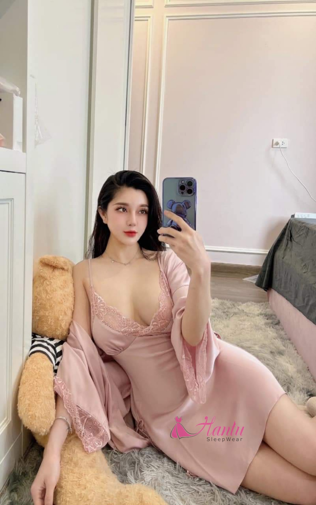 Hantu Sleepwear-Set áo choàng kèm váy lụa cao cấp xẻ tà 2 bên sexy