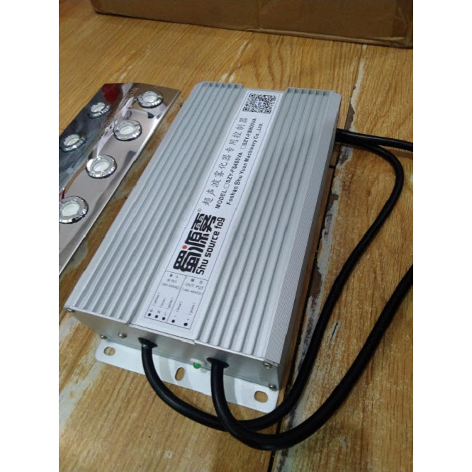 Nguồn chống ẩm 48V và vỉ tạo ẩm 10 mắt