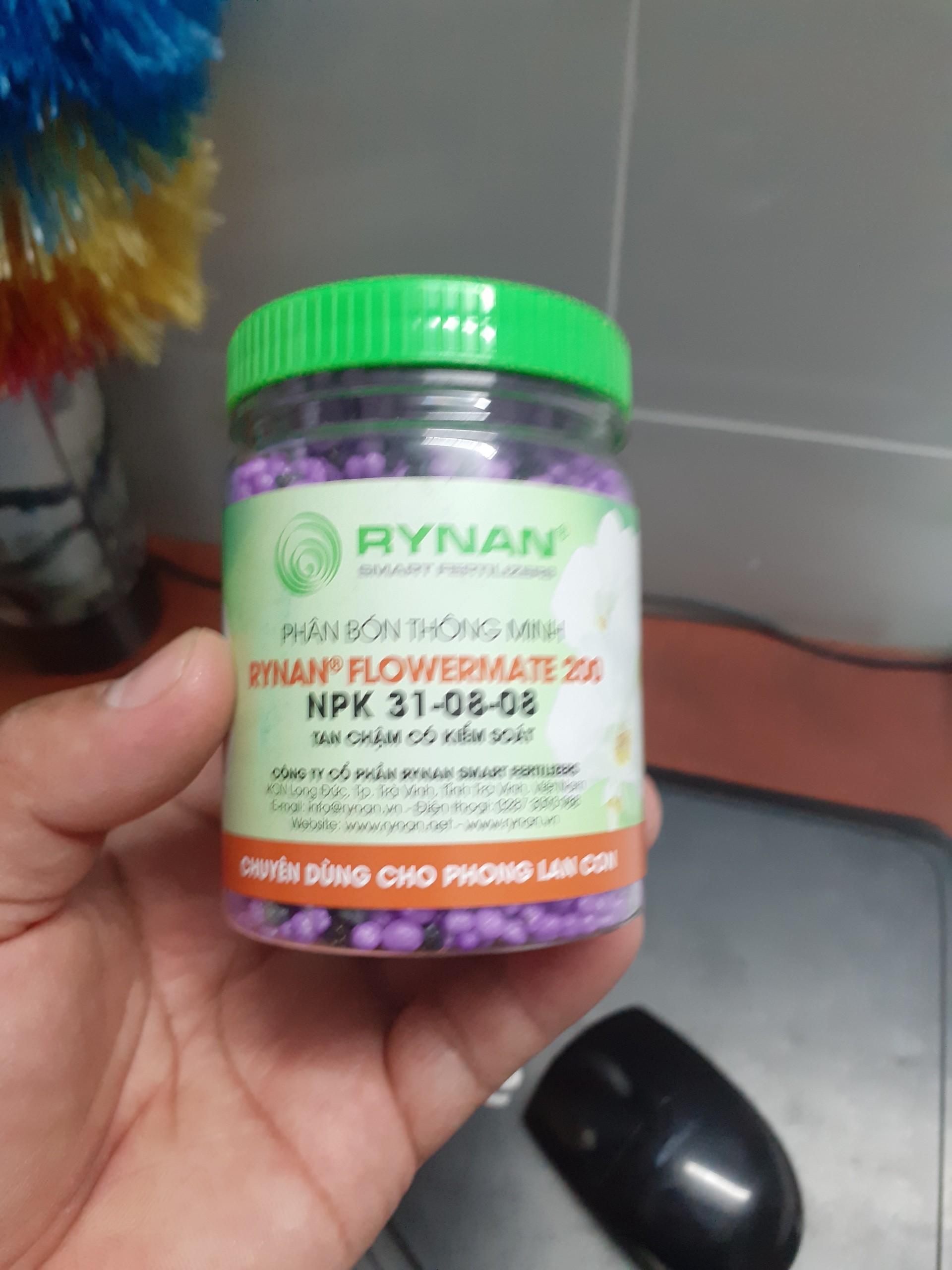 Phân bón hoa lan (phân thông minh npk rynan 200 tím