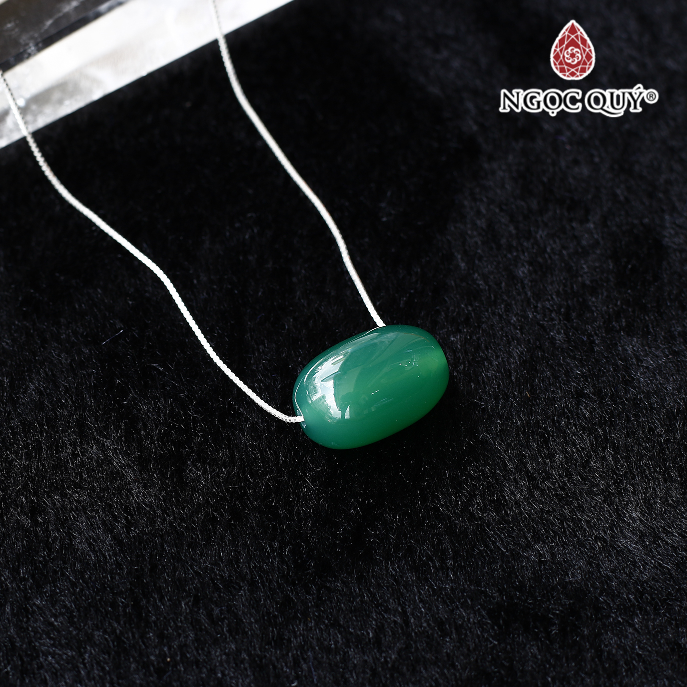 Mặt dây chuyền lu thống đá mã não xanh tặng dây bạc - Ngọc Qúy Gemstones