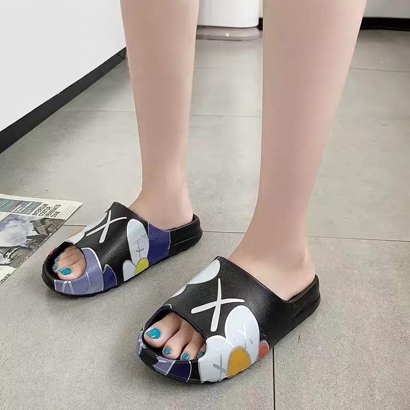 Dép YZ Slide quai ngang chống trượt và nhẹ dễ sử dụng
