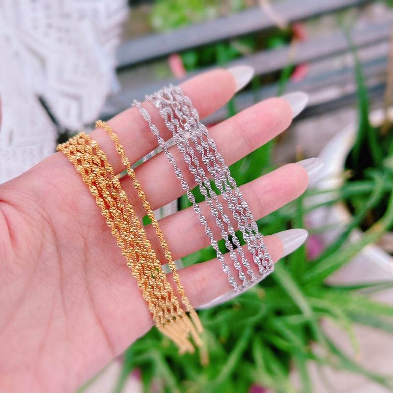 Dây chuyền xoắn bền màu