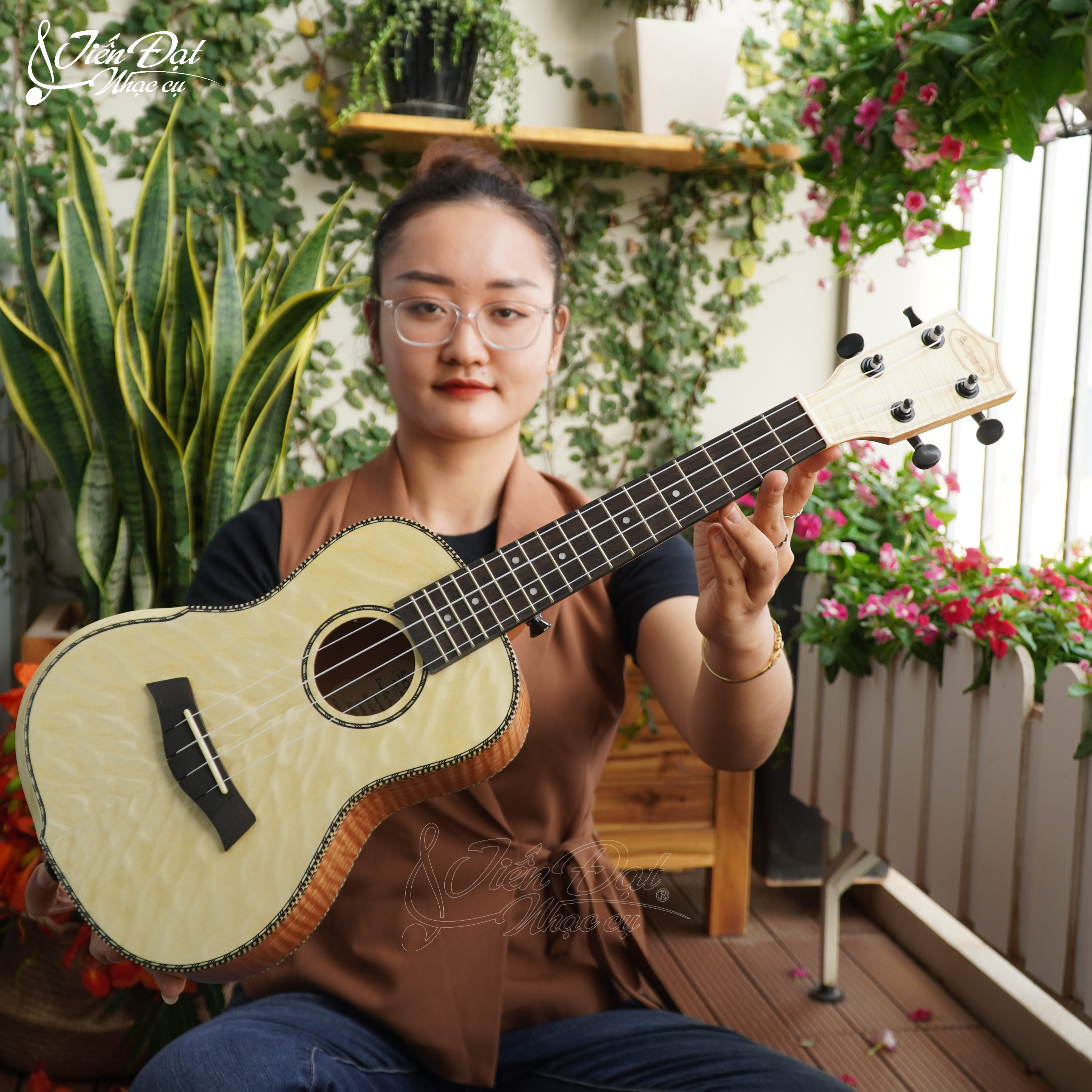 Đàn Ukulele Concert SQ UK453, UK450 24Inch 18 Phím Cao Cấp, Chế Tác Tinh Xảo