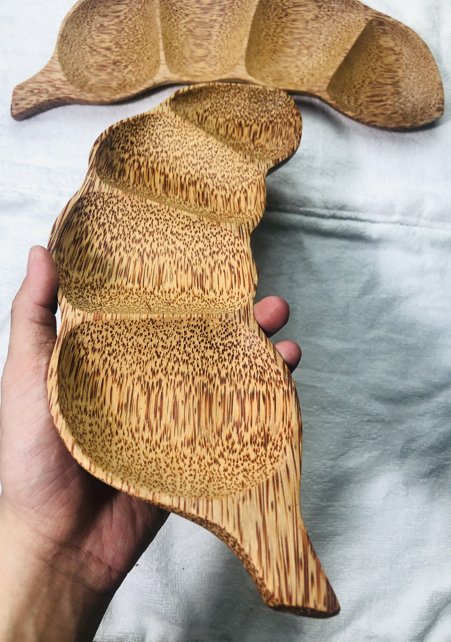 Dĩa Gỗ Dừa Hình Hạt Đậu