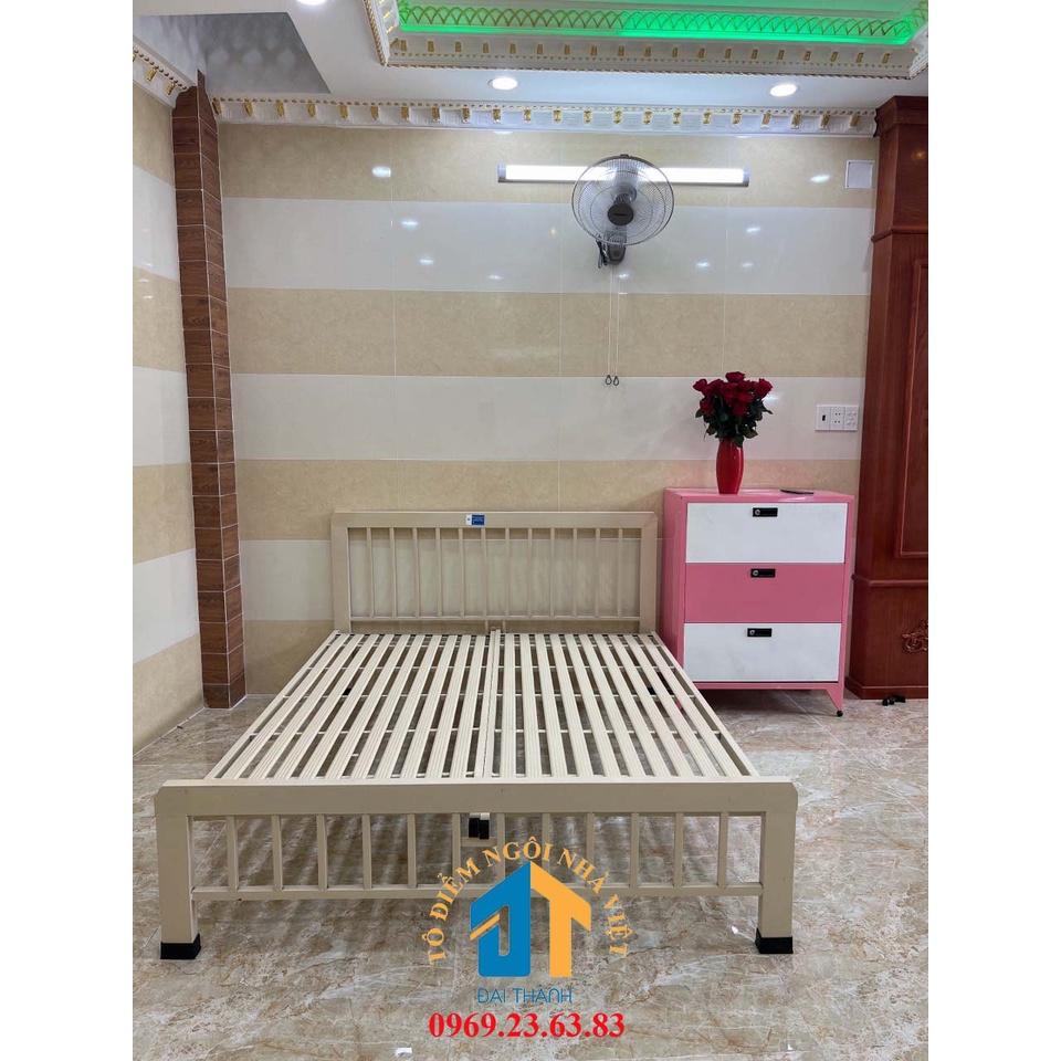 Giường sắt khung hộp kiểu mới 1M X 2M - ĐẠI THÀNH