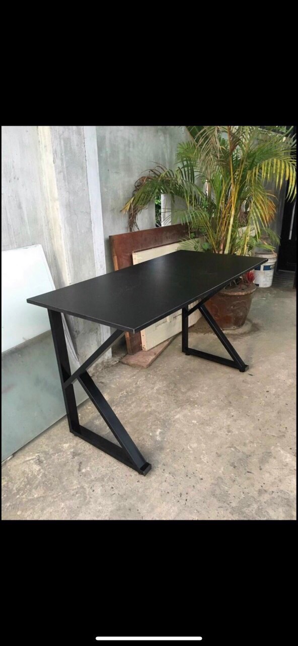 Bàn làm việc giá rẻ