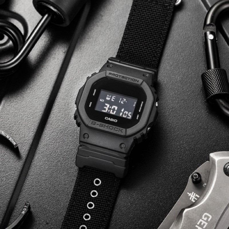 Đồng Hồ Nam Dây Nhựa Casio G-Shock DW-5600BBN-1DR Dây Vải Chính Hãng - DW-5600BBN-1