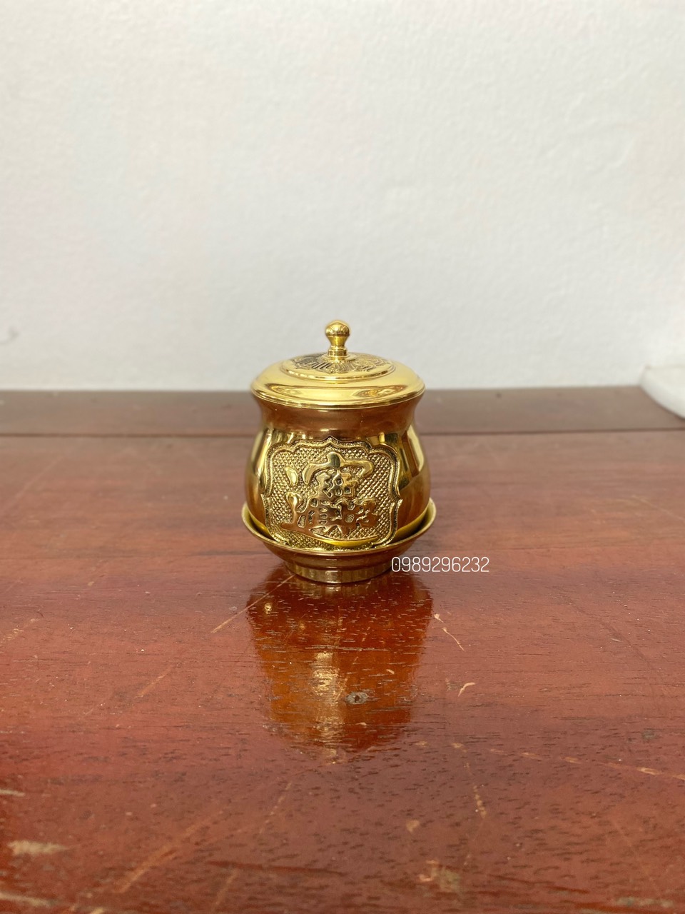 Đài nước , hũ đựng muối gạo bằng đồng vàng cao 15cm