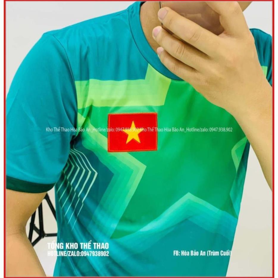 Bộ quần áo thể thao,áo bóng đá đội tuyển Việt Nam vải gai Thái,mềm,mát,mịn,thấm hút mồ hôi