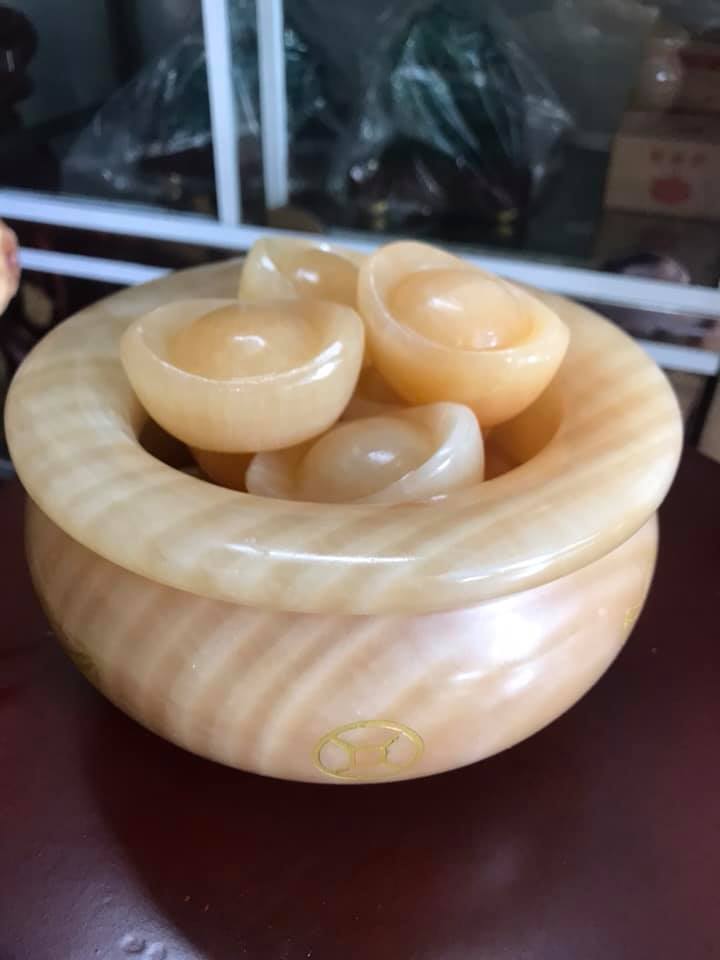 Tượng Bát Tụ Bảo Thố Tụ Tài Size Đại To 16,5cm Cao 9cm Đá Ngọc Hoàng Long 10 Thỏi Vàng To Nặng 3,4kg Anh Chị mệnh Kim mệnh Thổ mệnh Thủy trưng bàn thờ Thần Tài, Thổ Địa để gia tăng năng lượng tài lộc cho gia chủ ạ