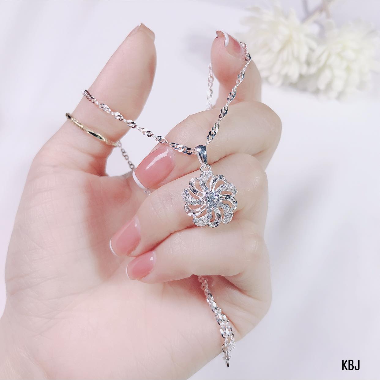Dây chuyền nữ chất liệu bạc Ý kèm mặt MS19d