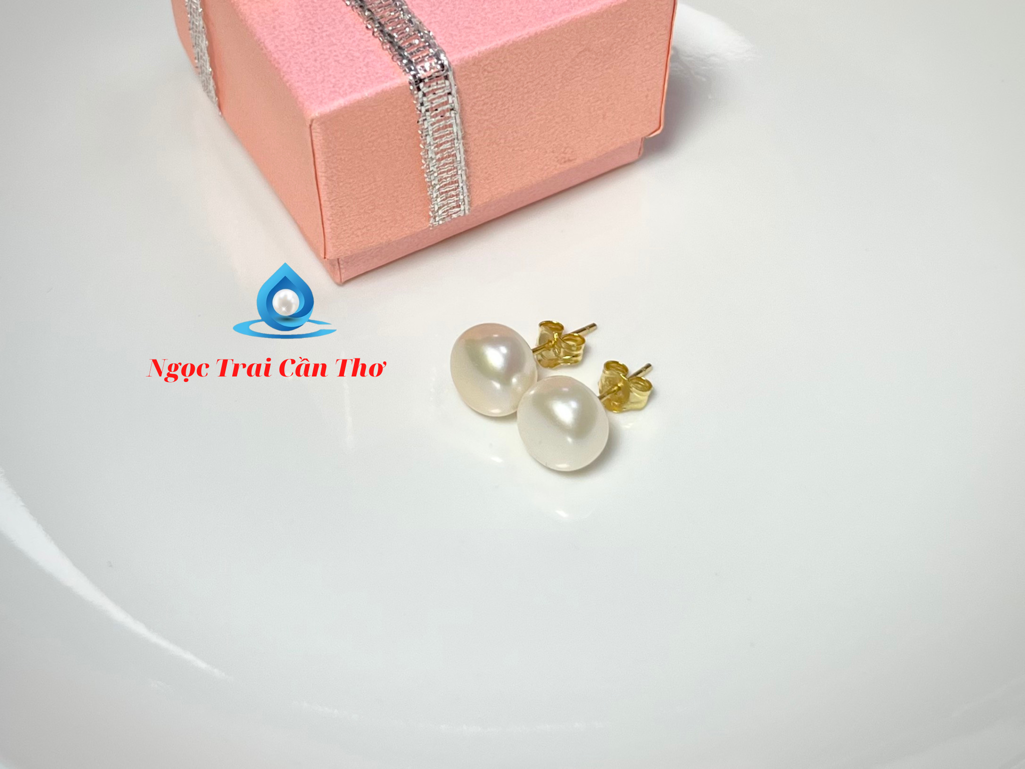 Bông tai nụ ngọc trai cao cấp