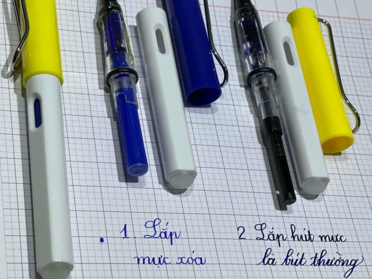 Bút mực xóa được - Bút máy cho học sinh tiểu học (Tặng kèm 1 ống mực xóa được và 1 piston để bơm mực viết thường)