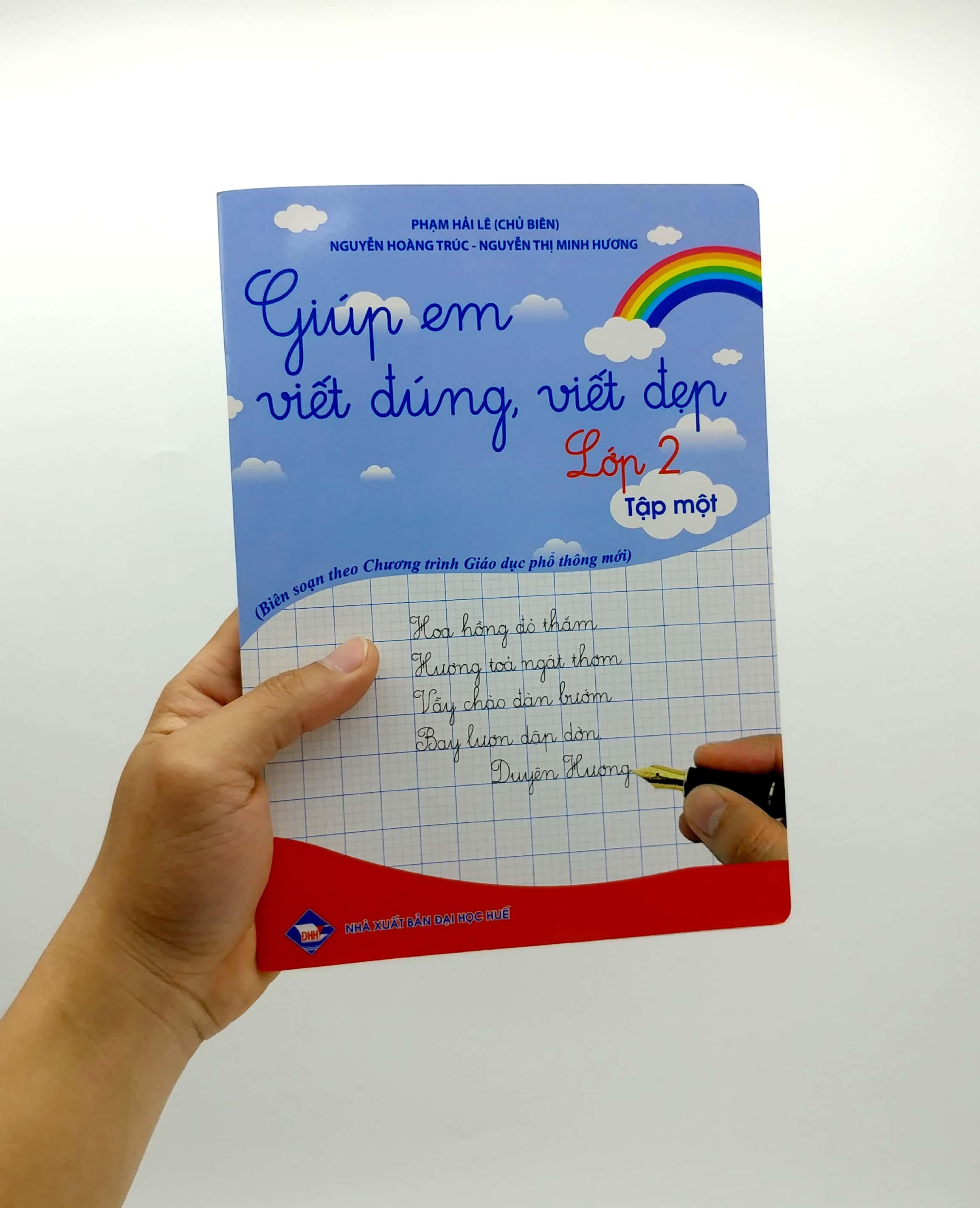 Giúp Em Viết Đúng, Viết Đẹp Lớp 2 - Tập 1 (Chân Trời Sáng Tạo)
