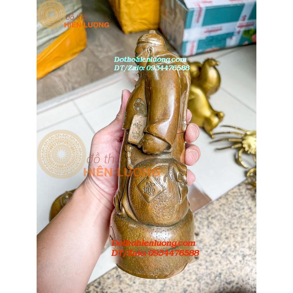 Tượng Lão Quản Gia Màu Nâu Bằng Đồng Thau Nguyên Chất Cao 22cm, Nặng 1,8kg