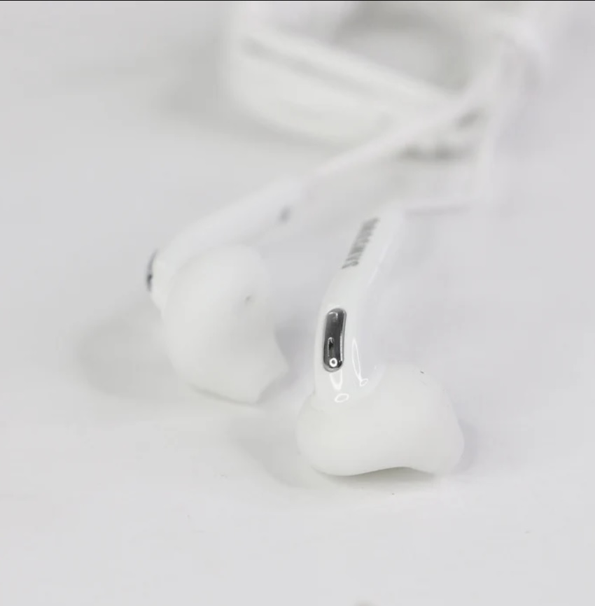 Tai nghe Galaxy S7 loại xịn, cổng tai nghe jack 3.5mm thông dụng dùng chung cho tất cả máy tính, điện thoại có jack 3.5mm - Hàng nhập khẩu