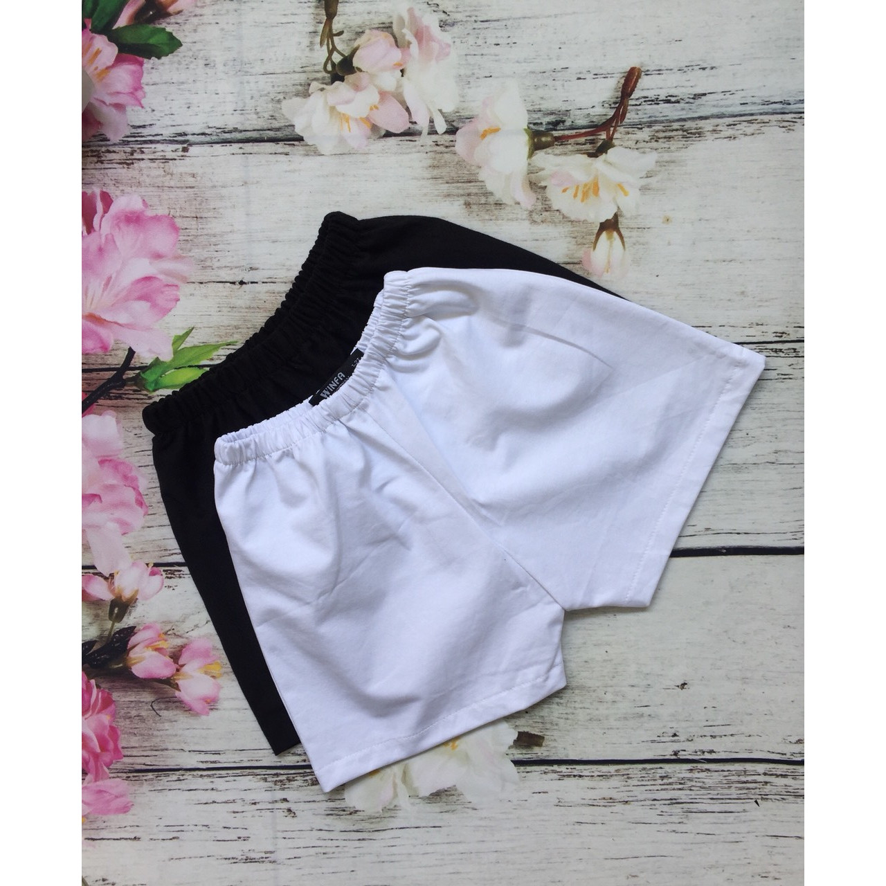 Combo 2 quần thun bé trai màu đen + trắng - 100% cotton - Siêu nhẹ, siêu thoáng mát