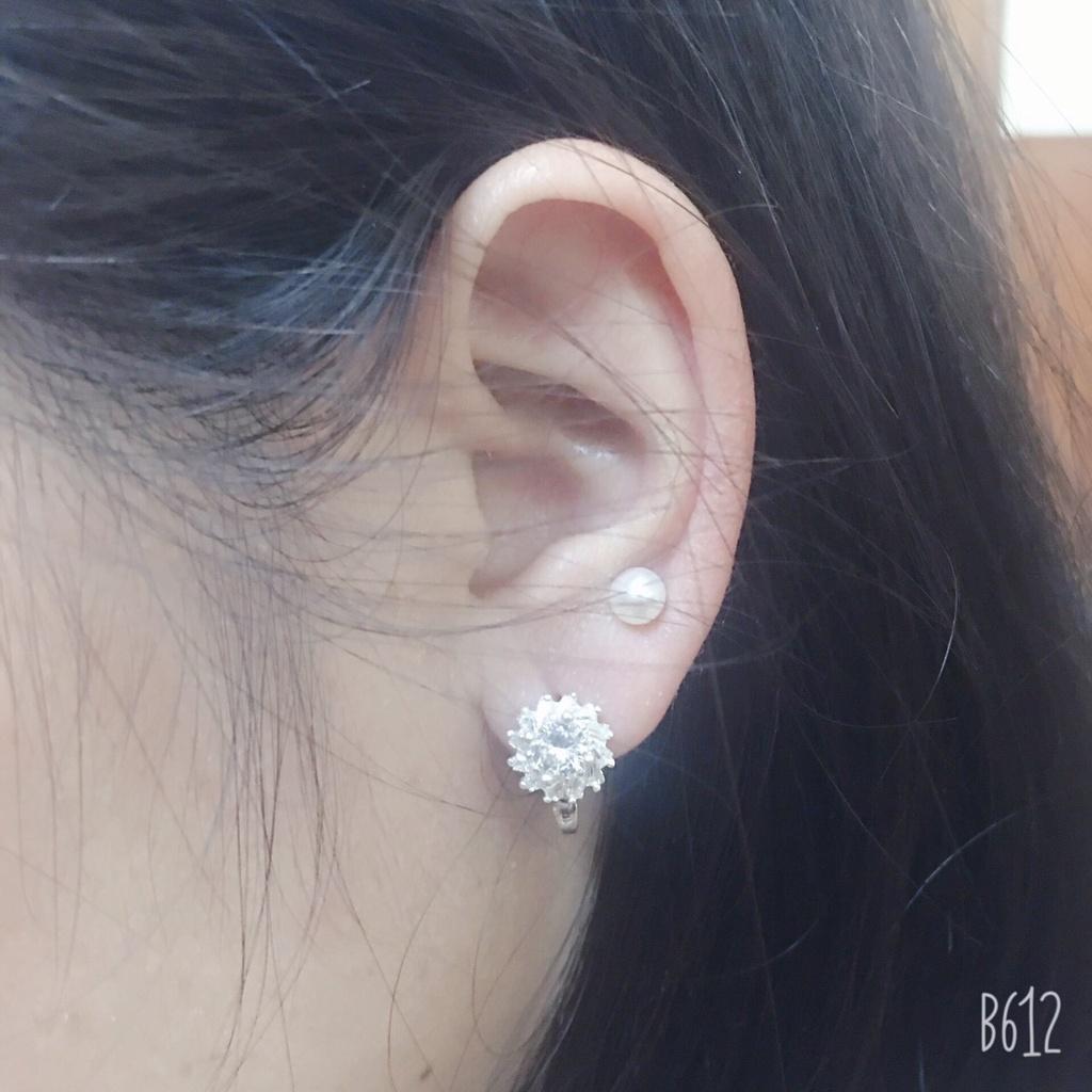 Khuyên tai nữ Hàn Quốc chất liệu bạch thật đeo sát tai kết đá trắng cao cấp trang sức Bạc Quang Thản - QTBT146