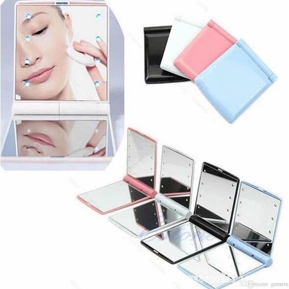 Gương trang điểm kèm đèn led mini  Imã BP