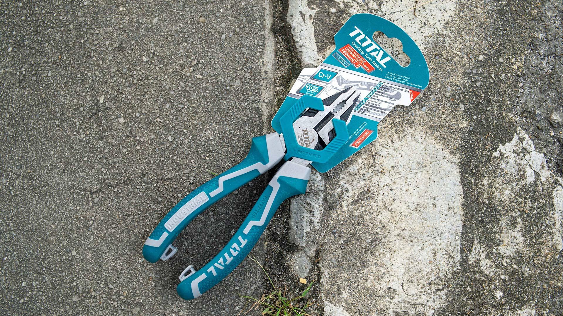 KỀM RĂNG CAO CẤP 180MM 7'' TOTAL THT210706S - HÀNG CHÍNH HÃNG