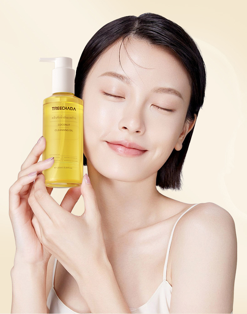 Dầu tẩy trang dầu dừa TreeChada Coconut Cleansing Oil Thái Lan 180ml