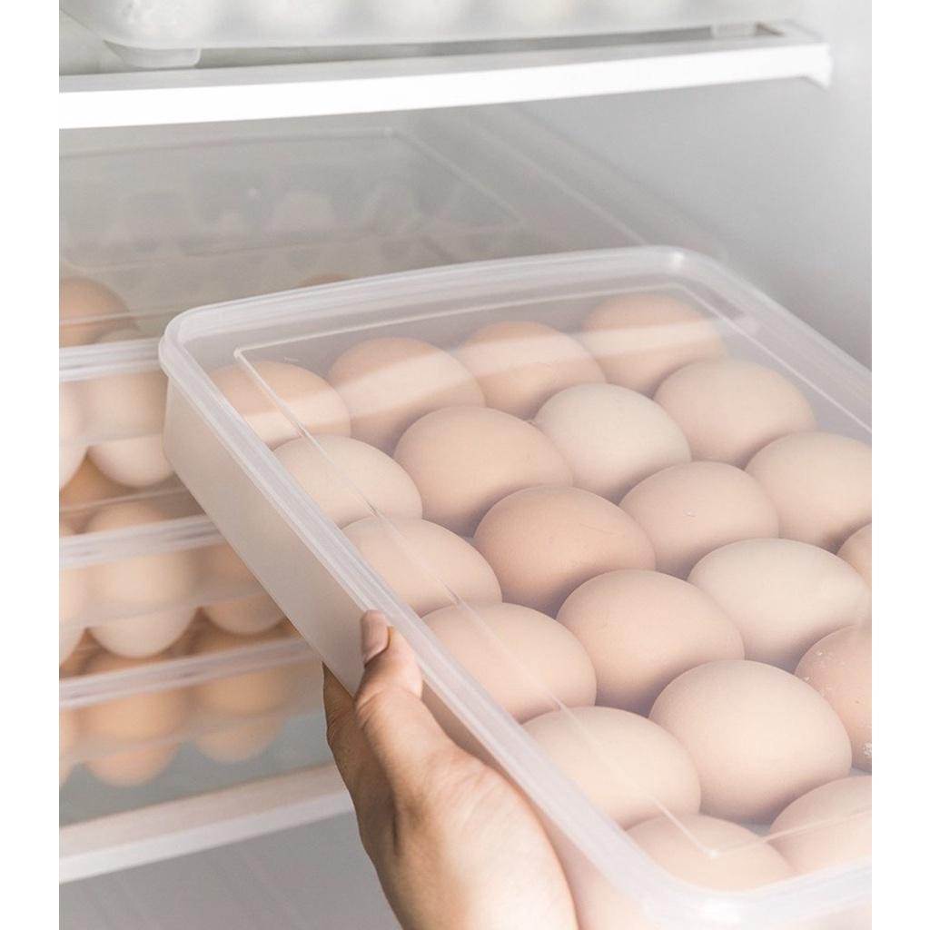 Hộp đựng trứng gà có nắp
