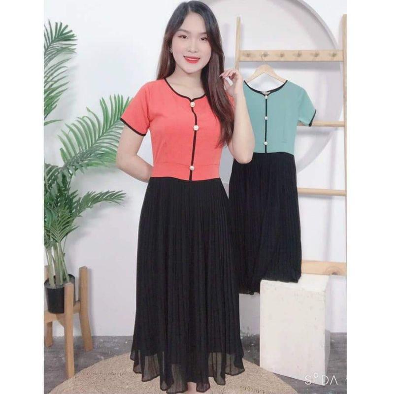 ĐẦM XÒE VIỀN ĐEN PHỐI NÚT HẠT CHÂN VÁY DẬP LY