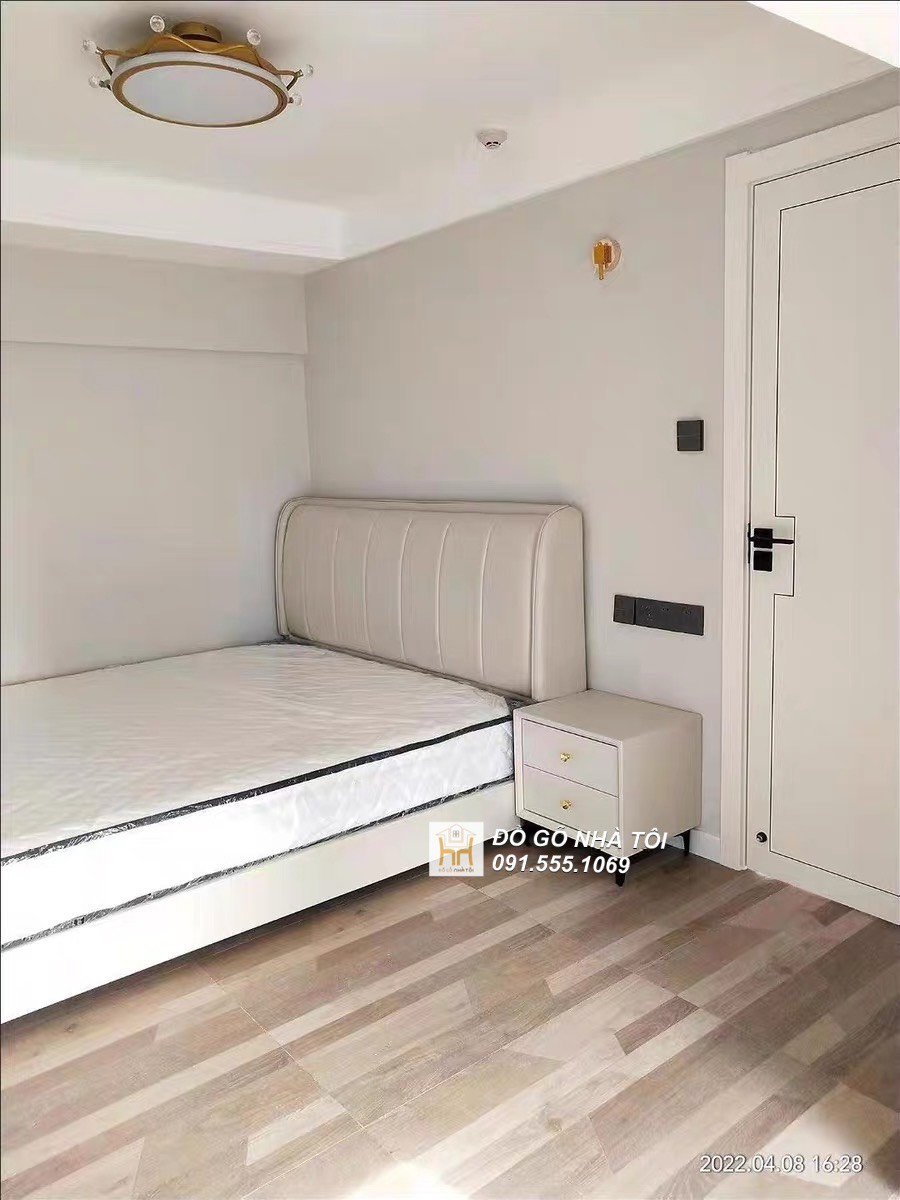 Giường Ngủ Đầu Bọc Nệm Hiện Đại Giá Rẻ Tphcm GNB03
