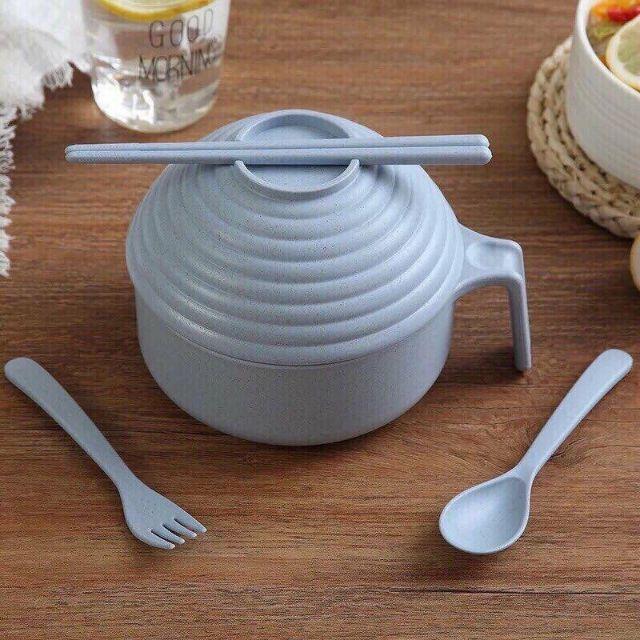 Bát úp mì lúa mạch 5 chi tiết kèm đũa muỗng tiện lợi.