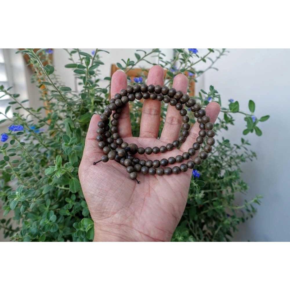 Vòng tay gỗ 108 hạt kèm hộp đẹp