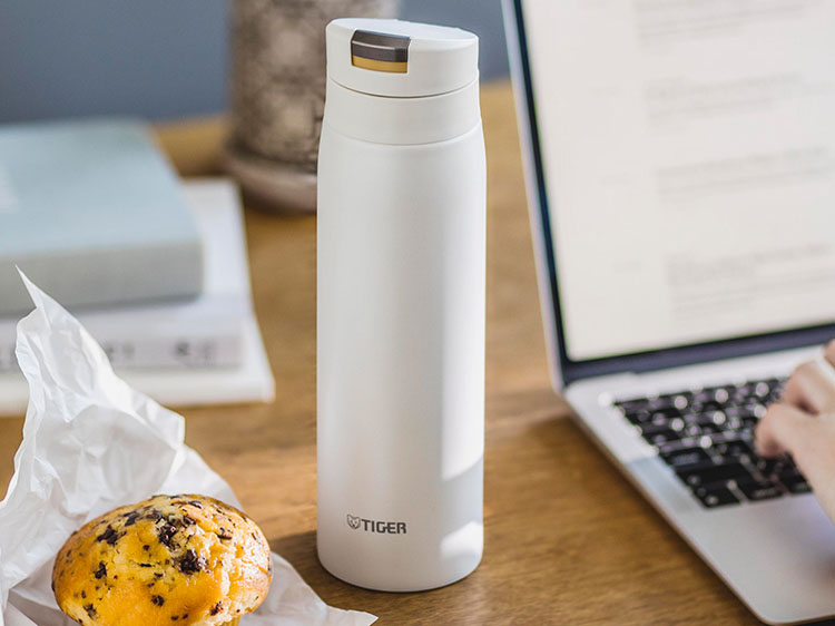 BÌNH GIỮ NHIỆT CHÂN KHÔNG MCY 600ML - MCY-K060WA & MCY-K060XZ