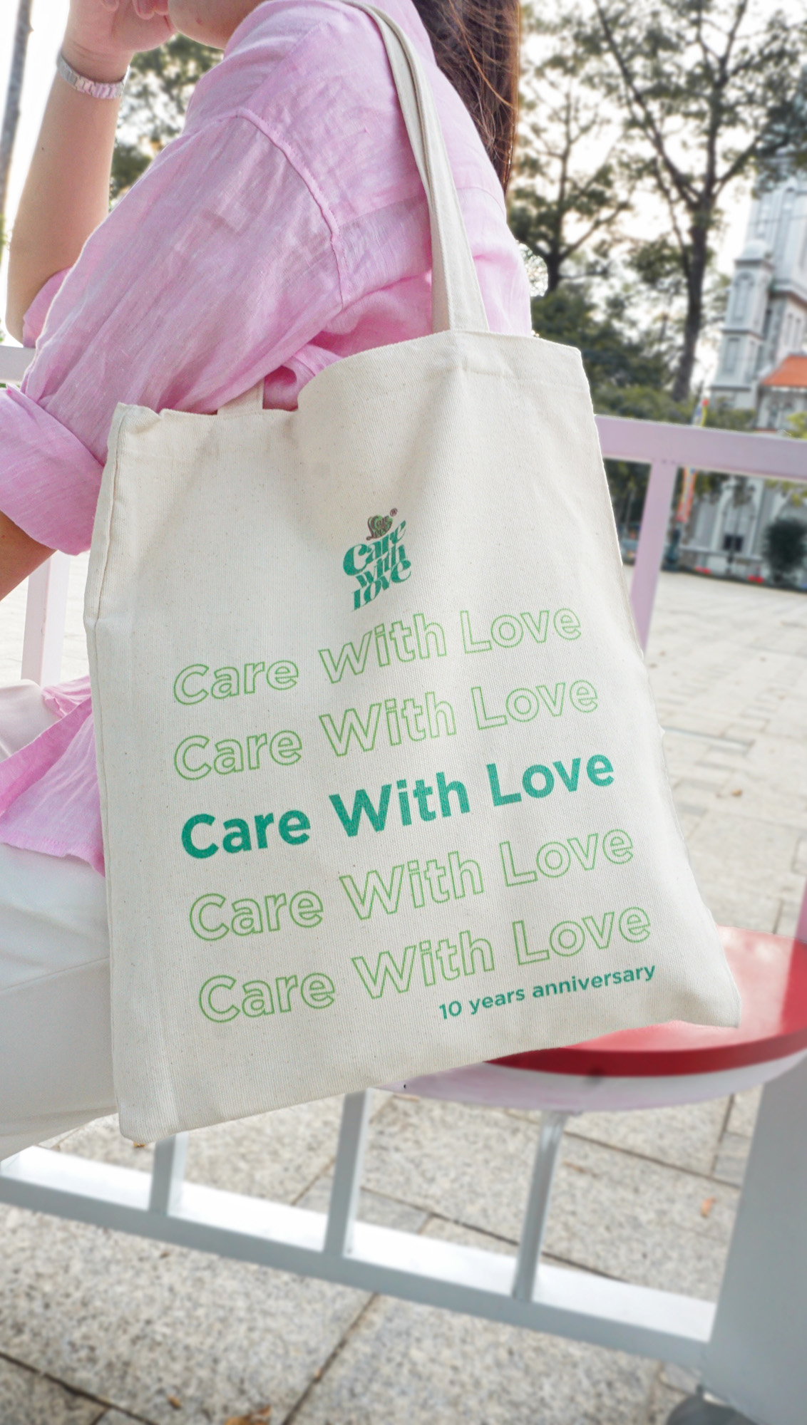 Túi Tote Canvas CARE WITH LOVE Phong Cách Retro Cao Cấp