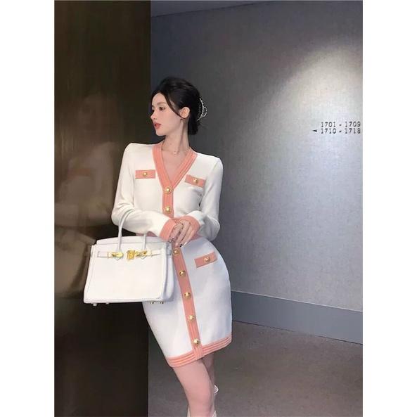 ĐẦM LEN BODY PHỐI NÚT CAO CẤP