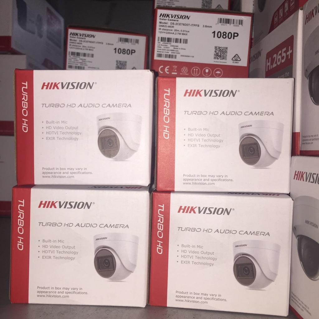 Camera Analog Bán Cầu 2MP HIKVISION DS-2CE76D0T Tích Hợp Micro, IP67, Nét Full HD - Hàng Chính Hãng