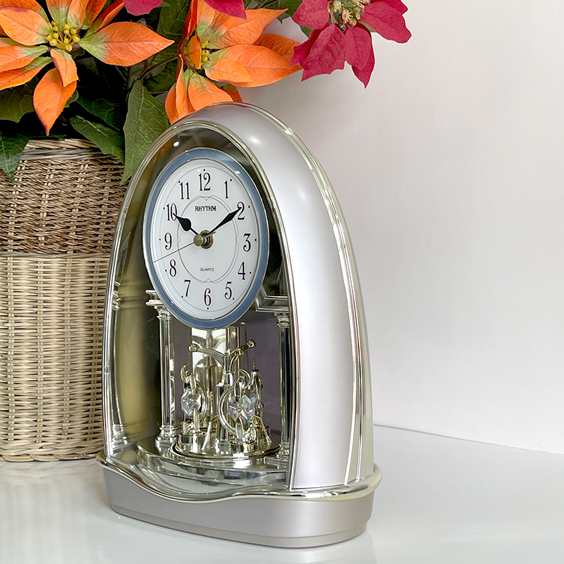 Đồng hồ Rhythm 4SG731WS18 Kt 22.5 x 29.0 x 15.5cm, 1.2kg Vỏ nhựa. Dùng Pin.