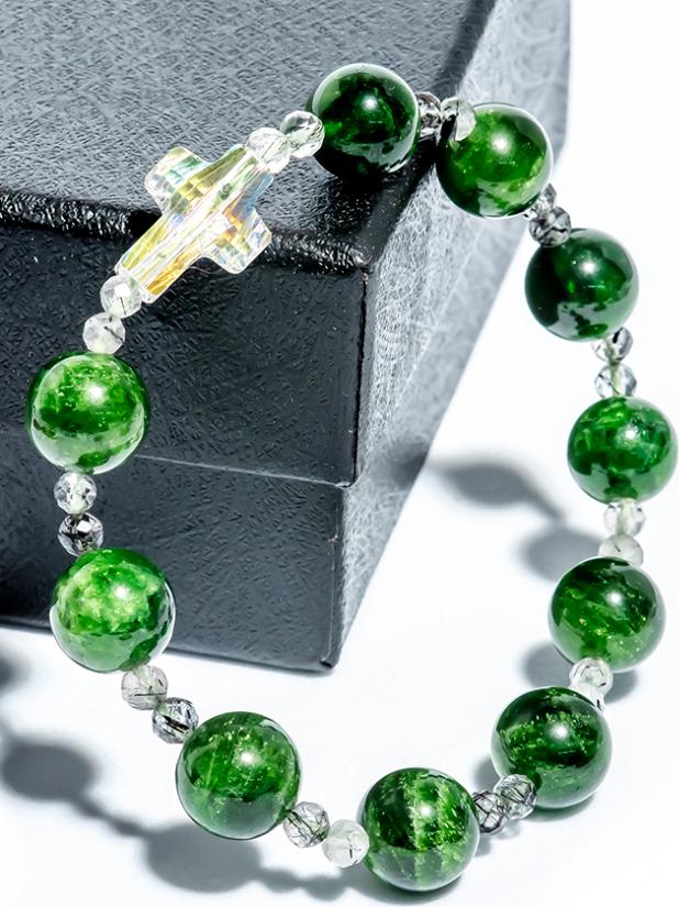 Vòng chuỗi mân côi Diopside mix thánh giá pha lê DIO01 - VietGemstones