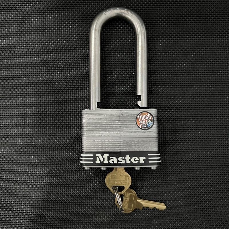 Bộ 2 ổ khóa thép càng dài dùng chung chìa Master Lock 15SSTLJ - MSOFTg