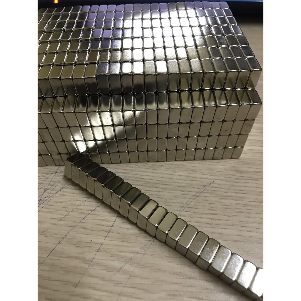 Nam châm trắng 10x10x5mm