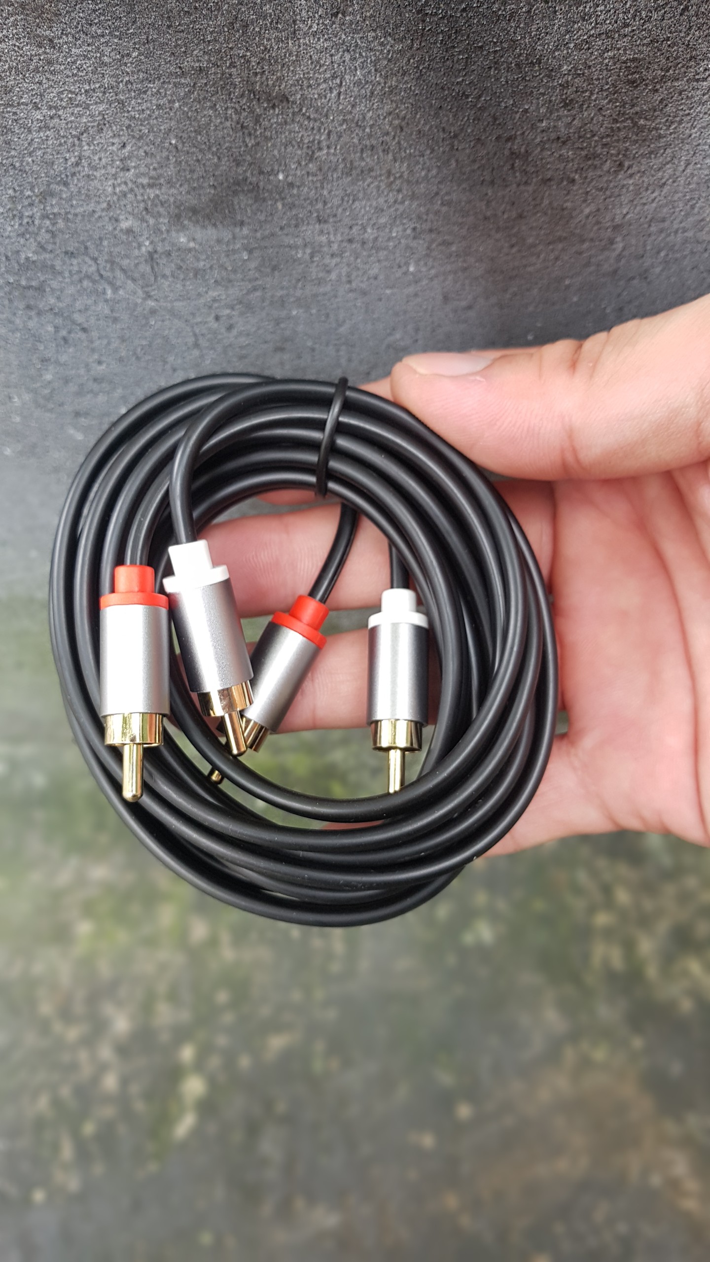 Dây AV 4 đầu hoa sen  dài 2m RCA kết nối âm thanh loại tốt 2 đầu AV ra 2