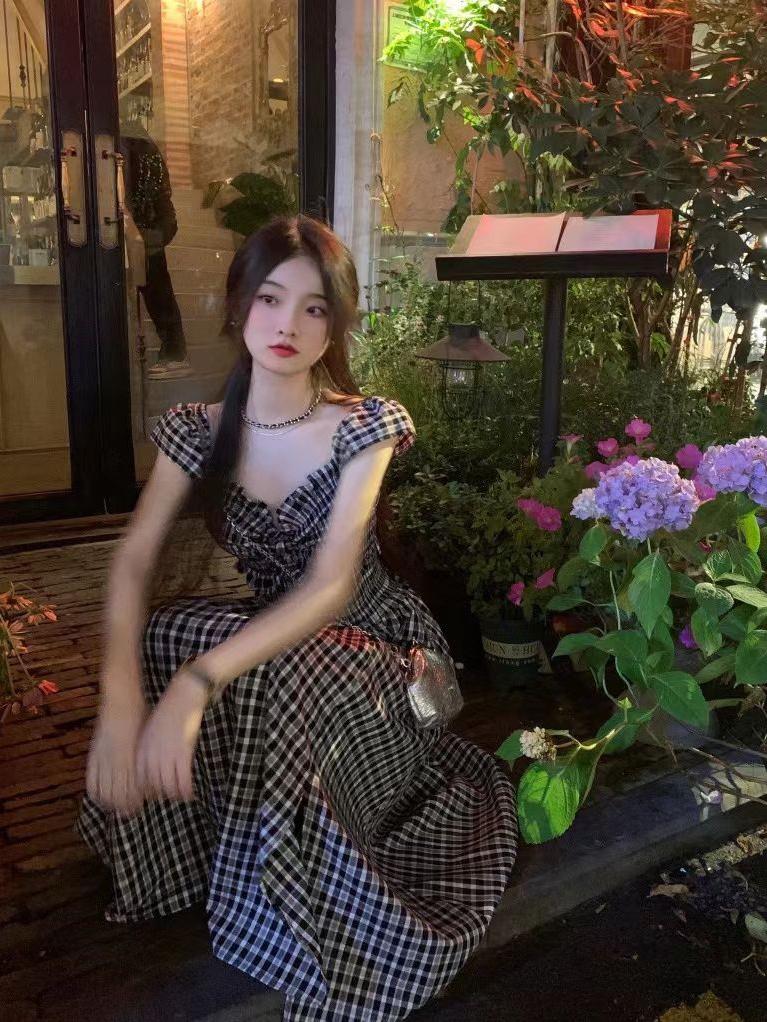 DIYIWEI Cao cấp Hepburn Wind Tea Break French Sleeves Sling Dress Trẻ em mùa hè thắt lưng váy dài màu đen 2023