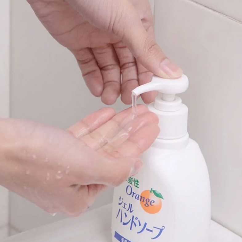 Nước rửa tay kháng khuẩn hương Cam Animo Orange Hand Soad Nhật Bản 200ml