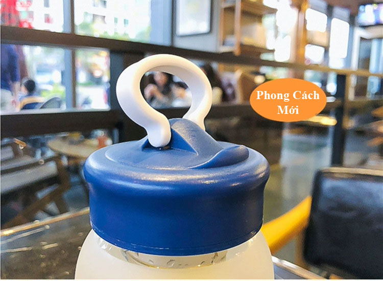 Bình Nước Thủy Tinh Có Ngăn Lọc Dễ Thương