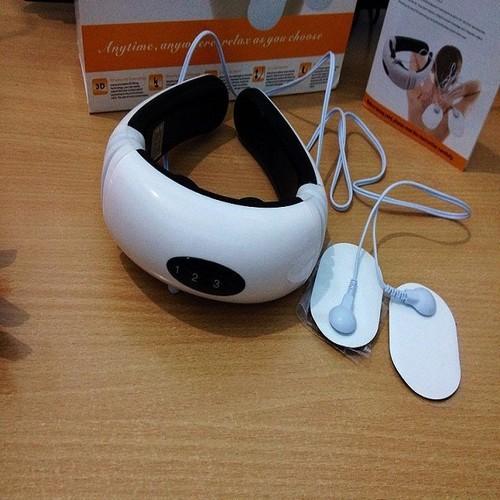 Máy matxa cổ 3D- máy massage cổ toàn thân 3D