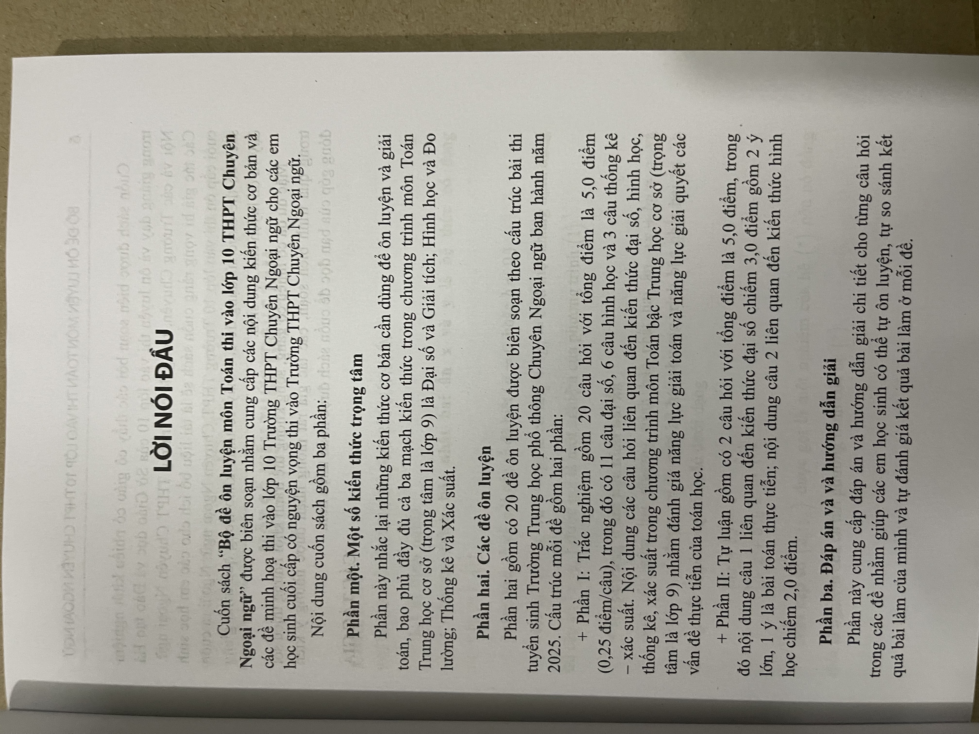 Sách - Bộ đề ôn luyện thi vào lớp 10 THPt chuyên ngoại ngữ môn Toán
