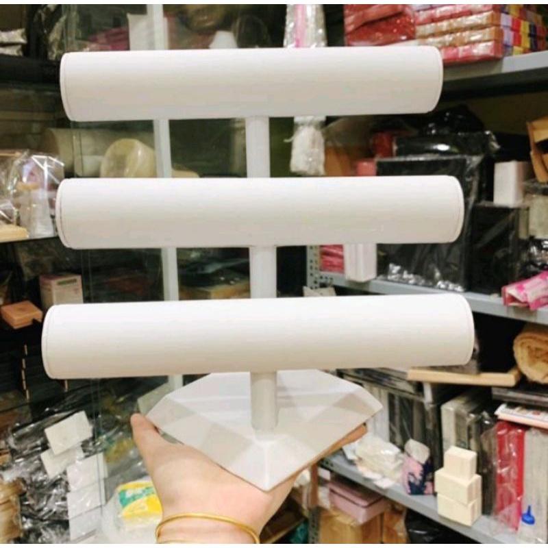 Kệ da chữ T 3 tầng trưng vòng, lắc tay siêu rẻ