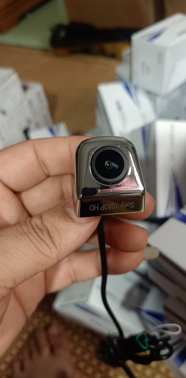 Camera Lùi CCD Độ Nét HD, Góc Nhìn 170 độ Siêu Rộng, Dùng Cho DVD Thường Và DVD Android, Có Cảm Biến